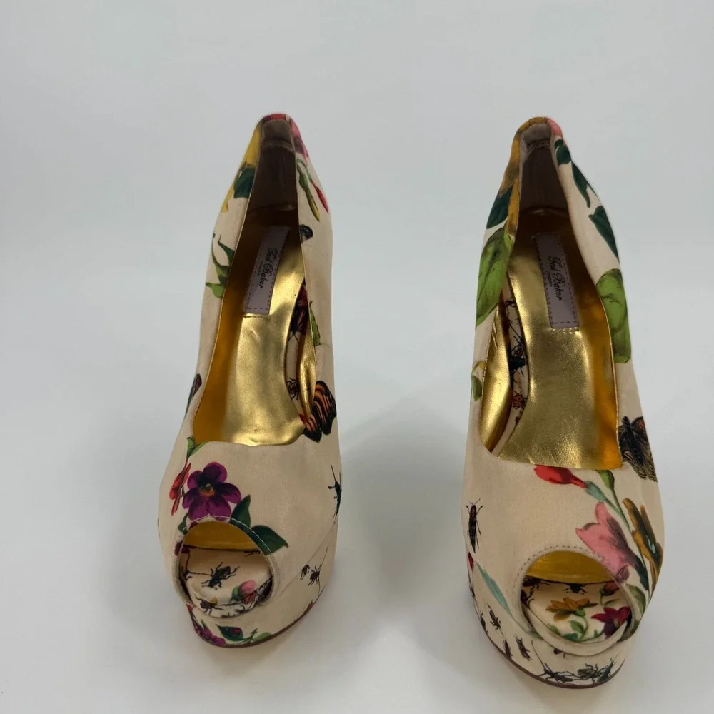 Ted Baker Carlina Platform Pumps Womens Size 6 Beige Floral Peep Toe Slip On